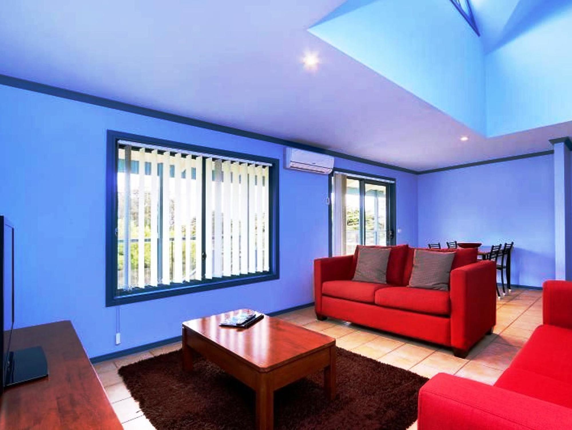 Phillip Island Off-Track Accommodation Cowes Exterior photo