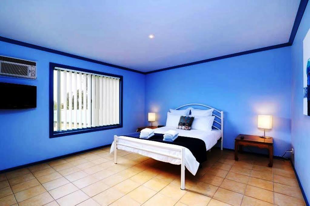 Phillip Island Off-Track Accommodation Cowes Exterior photo