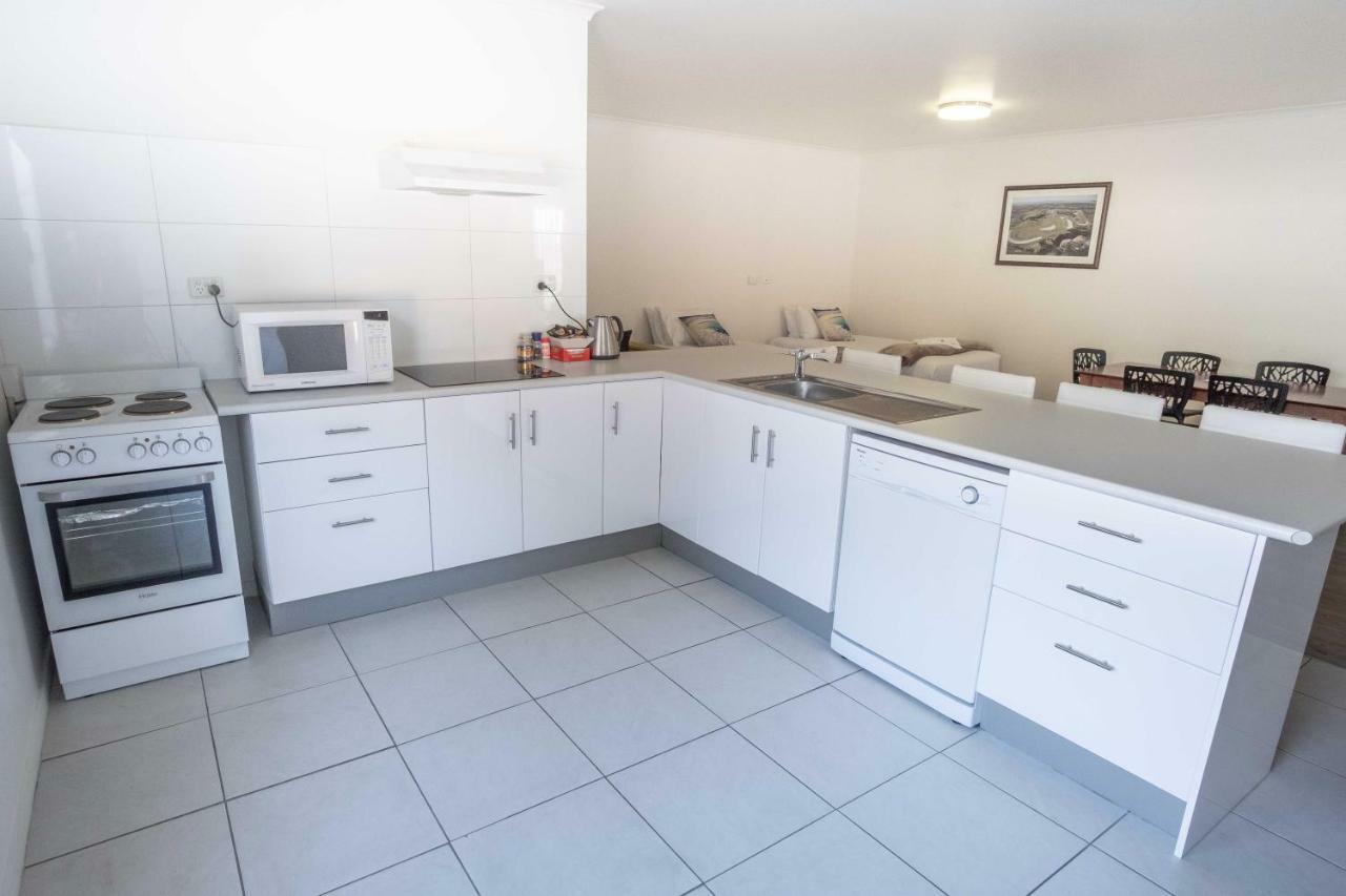 Phillip Island Off-Track Accommodation Cowes Exterior photo